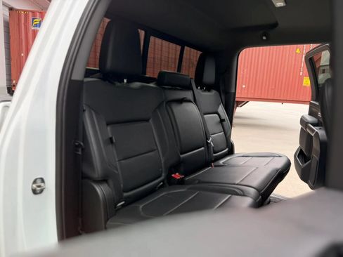 Used 2020 Chevrolet Silverado 2500 LTZ w/ LTZ Premium Package AWD/4WD image 26