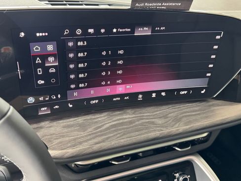 New 2025 Audi Q5 Premium Plus image 23