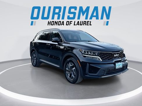 Used 2022 Kia Sorento S image 2