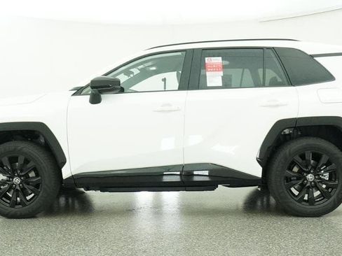 New 2026 Toyota RAV4 SE AWD/4WD image 19
