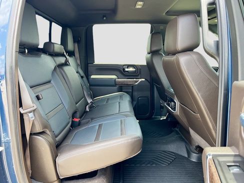 Used 2021 GMC Sierra 3500 Denali w/ Denali Ultimate Package AWD/4WD image 29
