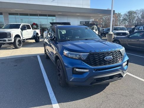 Used 2022 Ford Explorer ST w/ Equipment Group 401A image 13