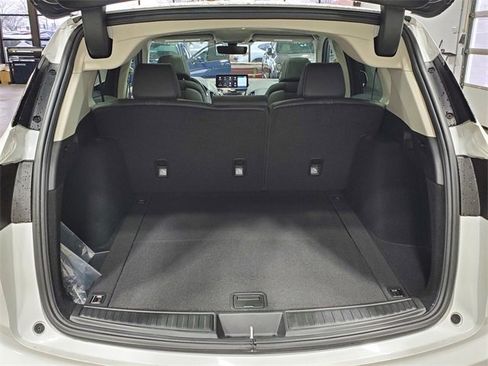 Certified 2025 Acura RDX w/ Technology Package image 29