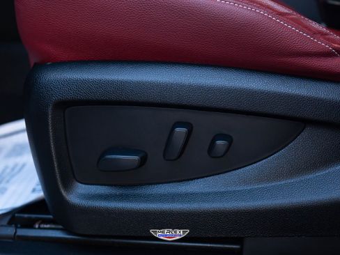 Used 2019 Chevrolet Tahoe Premier w/ Premier Plus Edition image 40