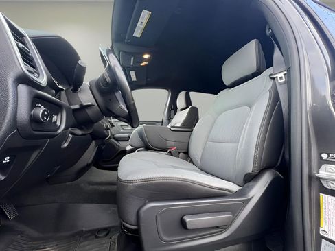 Used 2021 RAM 1500 Big Horn image 12