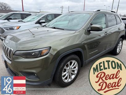 Used 2019 Jeep Cherokee Latitude w/ Popular Appearance Group