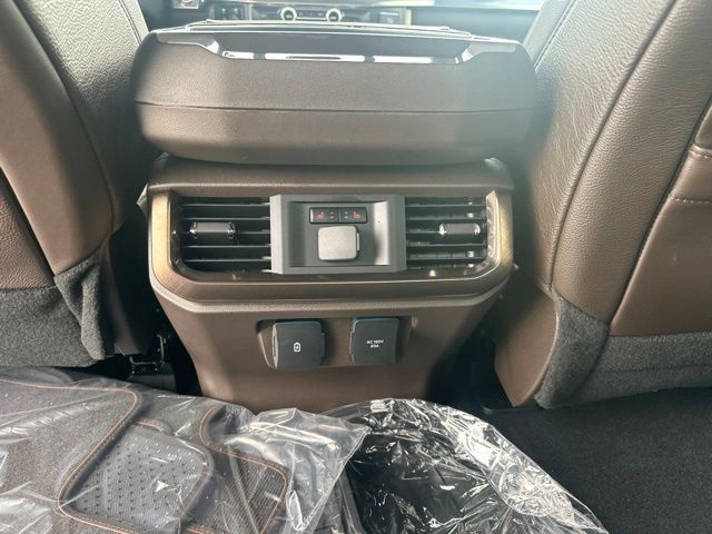 New 2026 Ford F150 King Ranch w/ Equipment Group 601A High AWD/4WD image 19