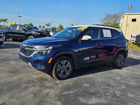 Used 2024 Kia Seltos S AWD/4WD image 4
