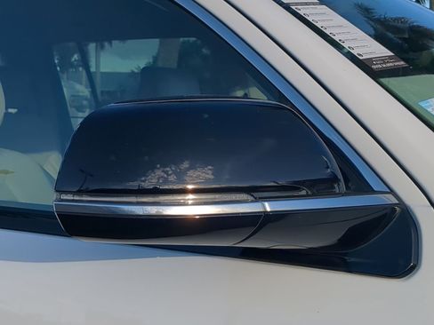 Used 2024 Jeep Wagoneer Series III image 12