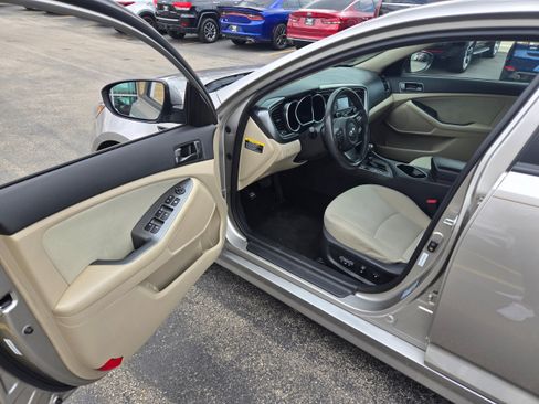 Used 2014 Kia Optima LX w/ LX Convenience Plus Package FWD image 5