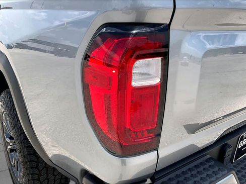 Certified 2024 GMC Canyon Elevation RWD image 28