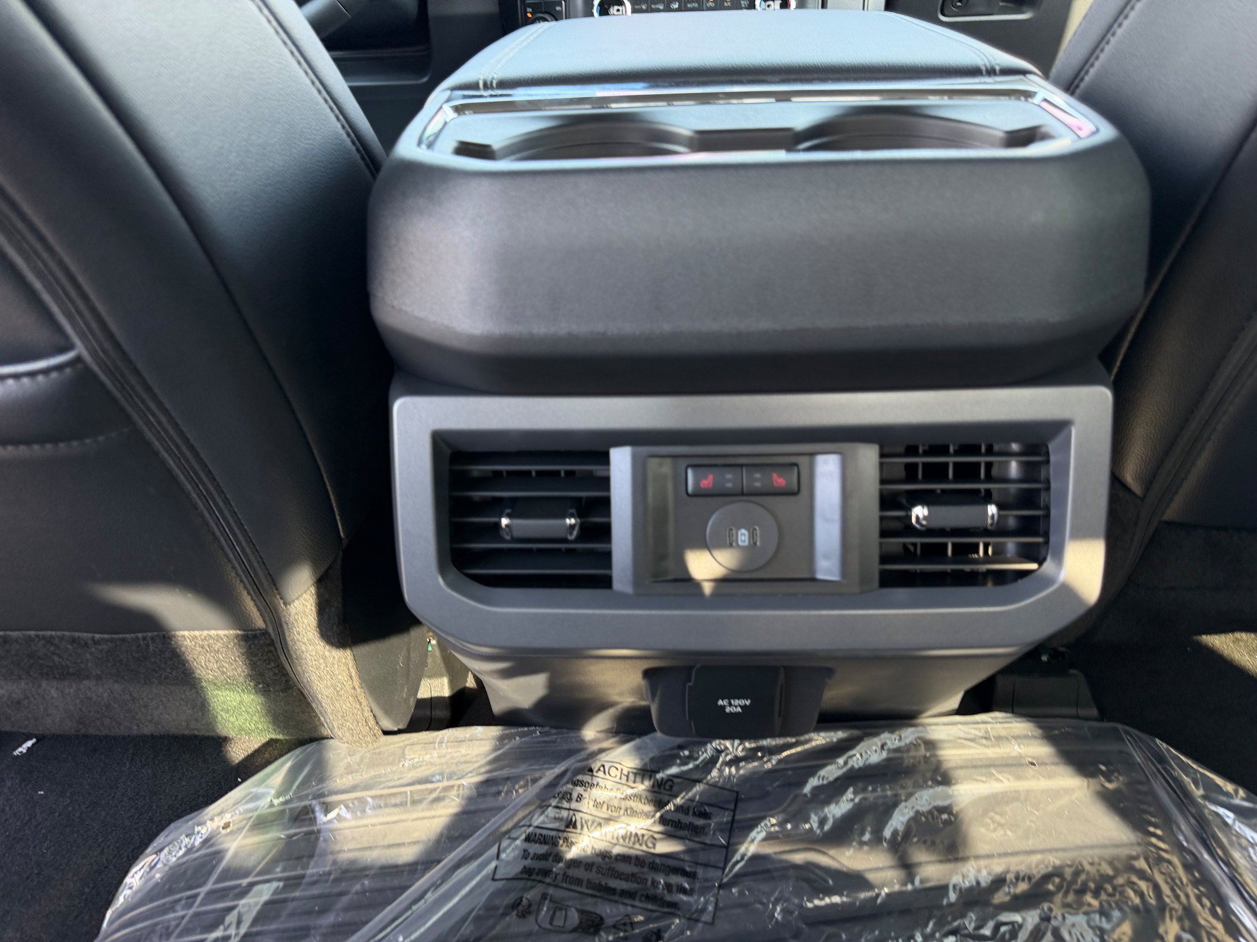 New 2026 Ford F350 Lariat w/ Tremor Off-Road Package AWD/4WD image 20
