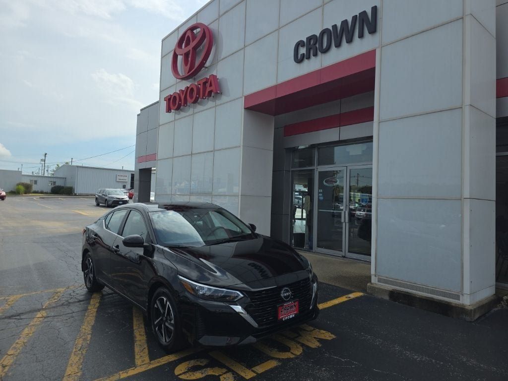 Used 2025 Nissan Sentra SV w/ Trunk Package FWD image 1