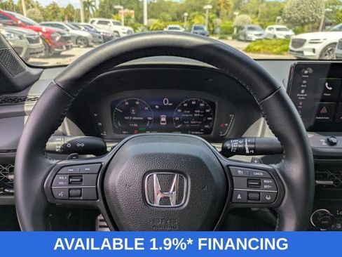 Used 2025 Honda Accord Sport image 25