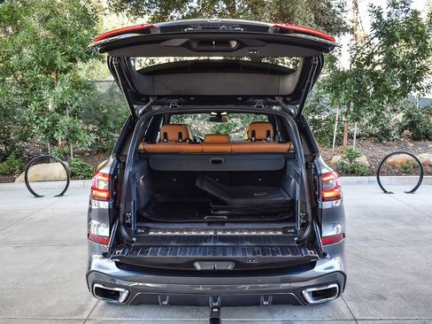 Used 2022 BMW X5 xDrive45e w/ M Sport Package image 25