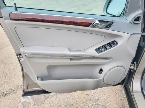 Used 2006 Mercedes-Benz ML 500 4MATIC image 19