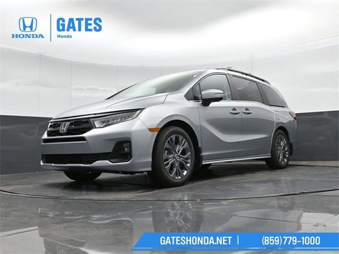 New 2026 Honda Odyssey Touring image 48