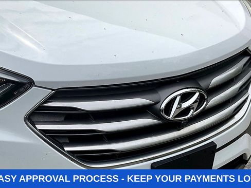 Used 2017 Hyundai Santa Fe Sport w/ 2.4L Tech Package 04 AWD/4WD image 42