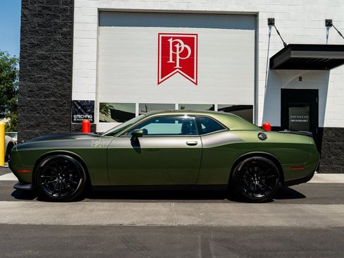 Used 2022 Dodge Challenger R/T w/ T/A Package RWD image 8