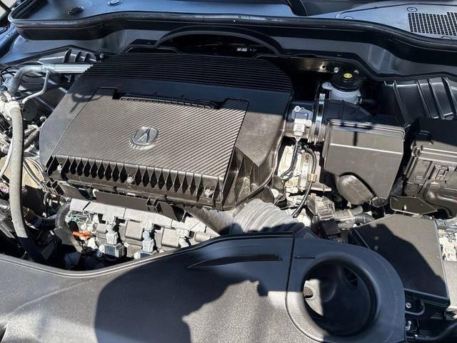 Used 2025 Acura MDX w/ Technology Package AWD/4WD image 22