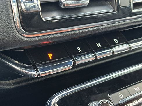 Used 2019 Lincoln Navigator L Reserve w/ Cargo Package image 29