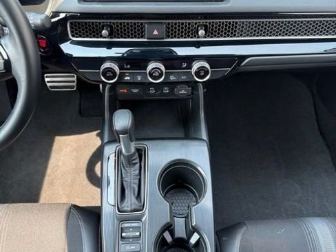 Certified 2025 Honda Civic Sport image 14