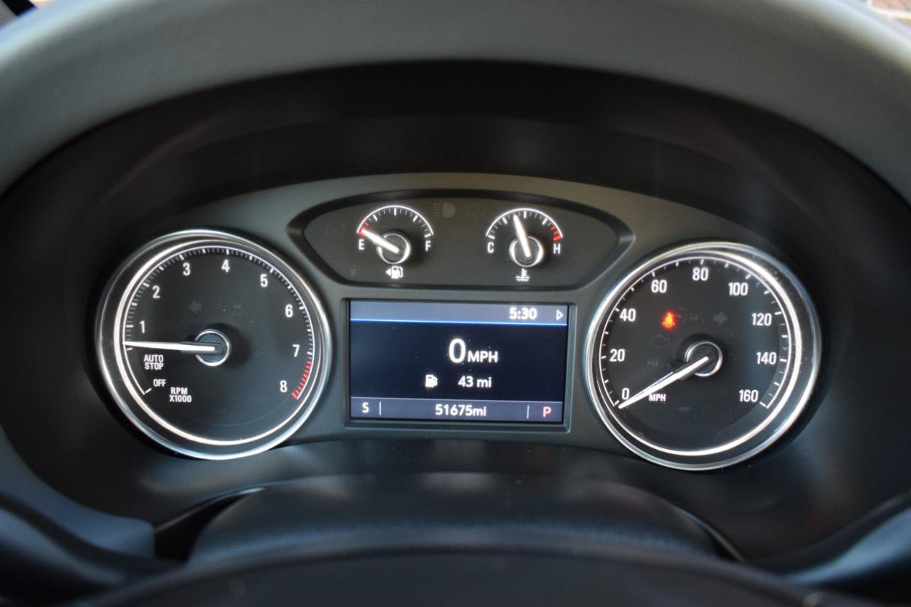 Used 2024 Buick Enclave Essence w/ Experience Buick Package FWD image 22