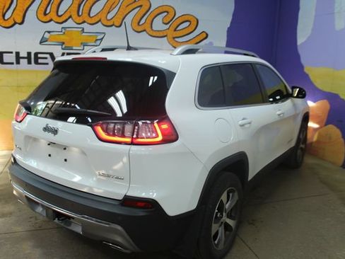 Used 2021 Jeep Cherokee Limited w/ Elite Package AWD/4WD image 8