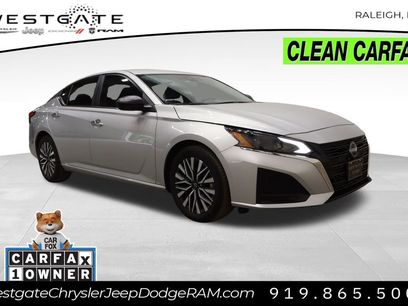 Used 2024 Nissan Altima 2.5 SV