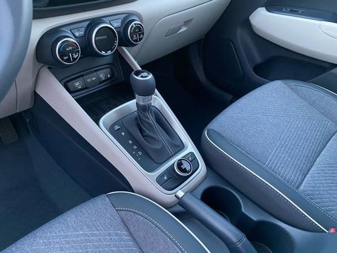 New 2026 Hyundai Venue SEL image 13