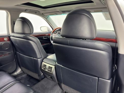 Used 2007 Lexus LS 460 image 36