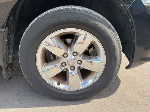 Used 2013 RAM 1500 Express RWD image 9
