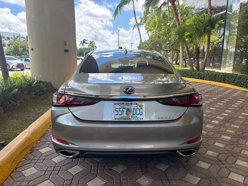 Used 2021 Lexus ES 350 w/ Premium Package FWD image 7