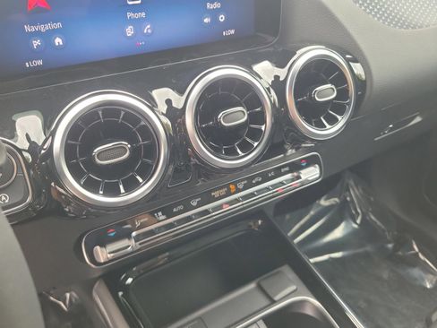 Certified 2026 Mercedes-Benz GLA 250 image 22