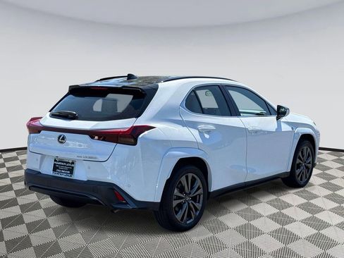 Used 2024 Lexus UX 250h F Sport AWD/4WD image 2