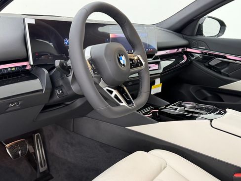 New 2027 BMW 530i w/ M Sport Package RWD image 4