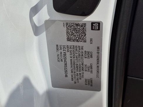Certified 2024 Chevrolet Corvette Stingray Preferred Cpe w/ Z51 Performance Package RWD image 30