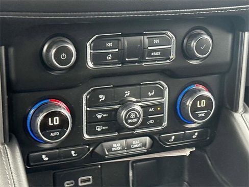 Used 2024 Chevrolet Tahoe LT image 12