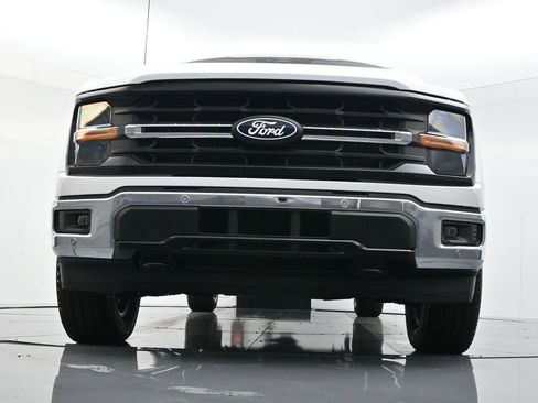 New 2025 Ford F150 XLT w/ Equipment Group 302A MID image 43