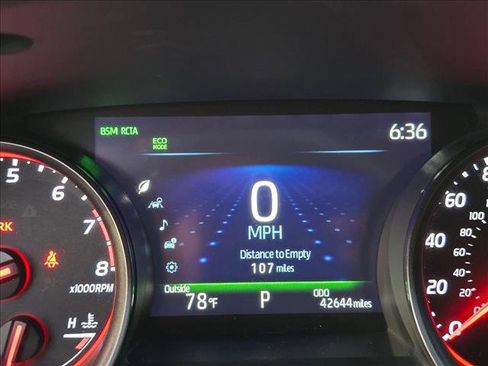 Used 2023 Toyota Camry XSE FWD image 13
