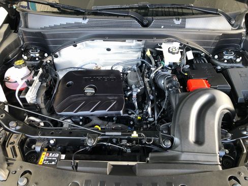 Certified 2026 Chevrolet TrailBlazer LT w/ Convenience Package image 3