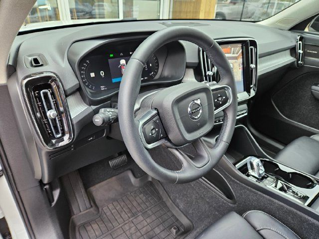 Used 2024 Volvo XC40 B5 Ultimate w/ Protection Package Premier AWD/4WD image 19