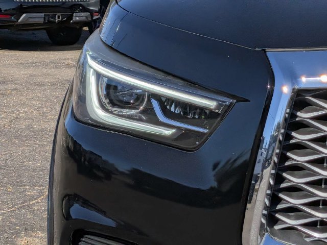 Used 2019 INFINITI QX80 Luxe w/ 22" Wheel Package RWD image 10