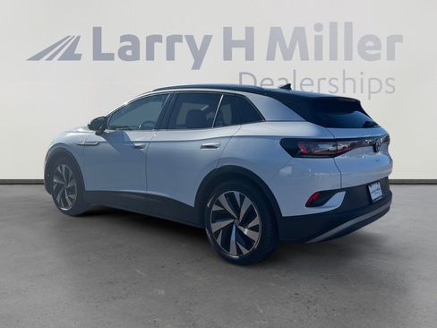 Used 2021 Volkswagen ID.4 Pro S image 3