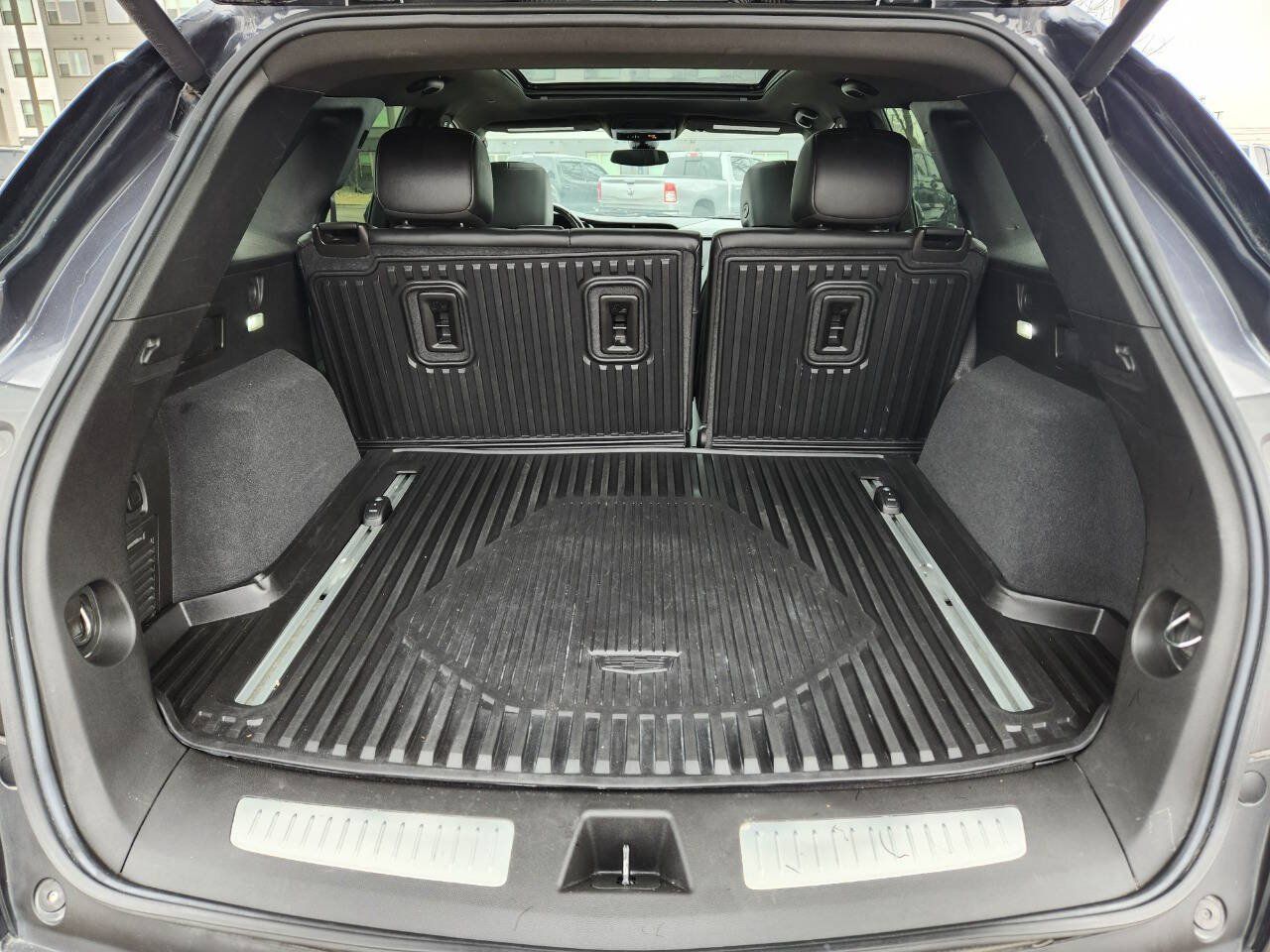 Used 2023 Cadillac XT5 Premium Luxury AWD/4WD image 28