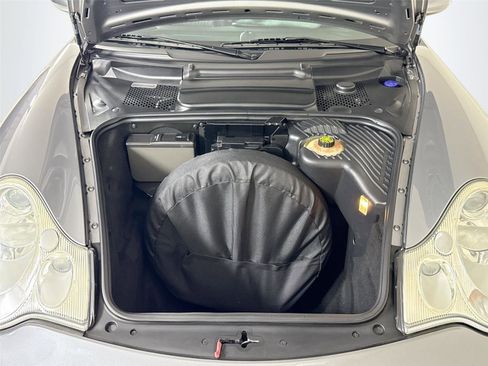 Used 2002 Porsche 911 Targa image 32