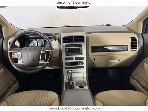 Used 2010 Lincoln MKX AWD image 13