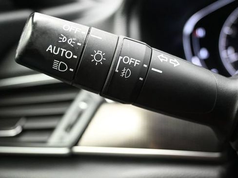 Used 2019 Honda Accord Sport image 22