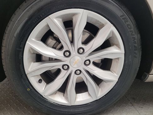 Used 2025 Chevrolet Malibu LT FWD image 31