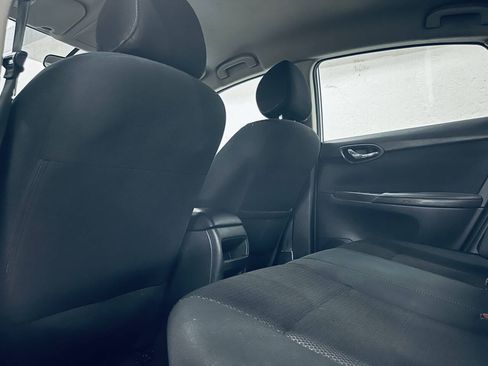 Used 2019 Nissan Sentra S FWD image 19
